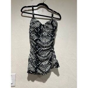 Shore Shapes Womens Zebra Chevron Print Ruched Swimdress Black White Size 10